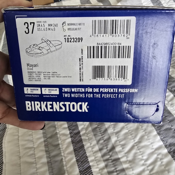Brand new Olive Mayari Birkenstock sandals. Size 37 - Picture 2 of 5